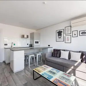 The Black&white Apartamento Torremolinos